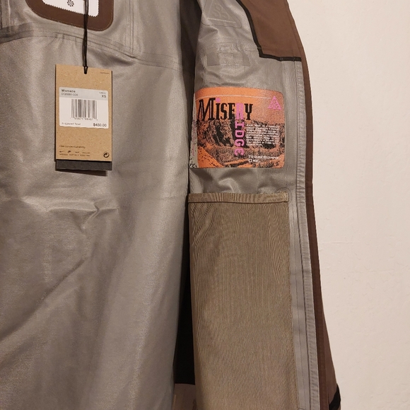 Nike ACG Storm-Fit ADV GORE-TEX "Misery Ridge" Women's Jacket. - Picture 6 of 9